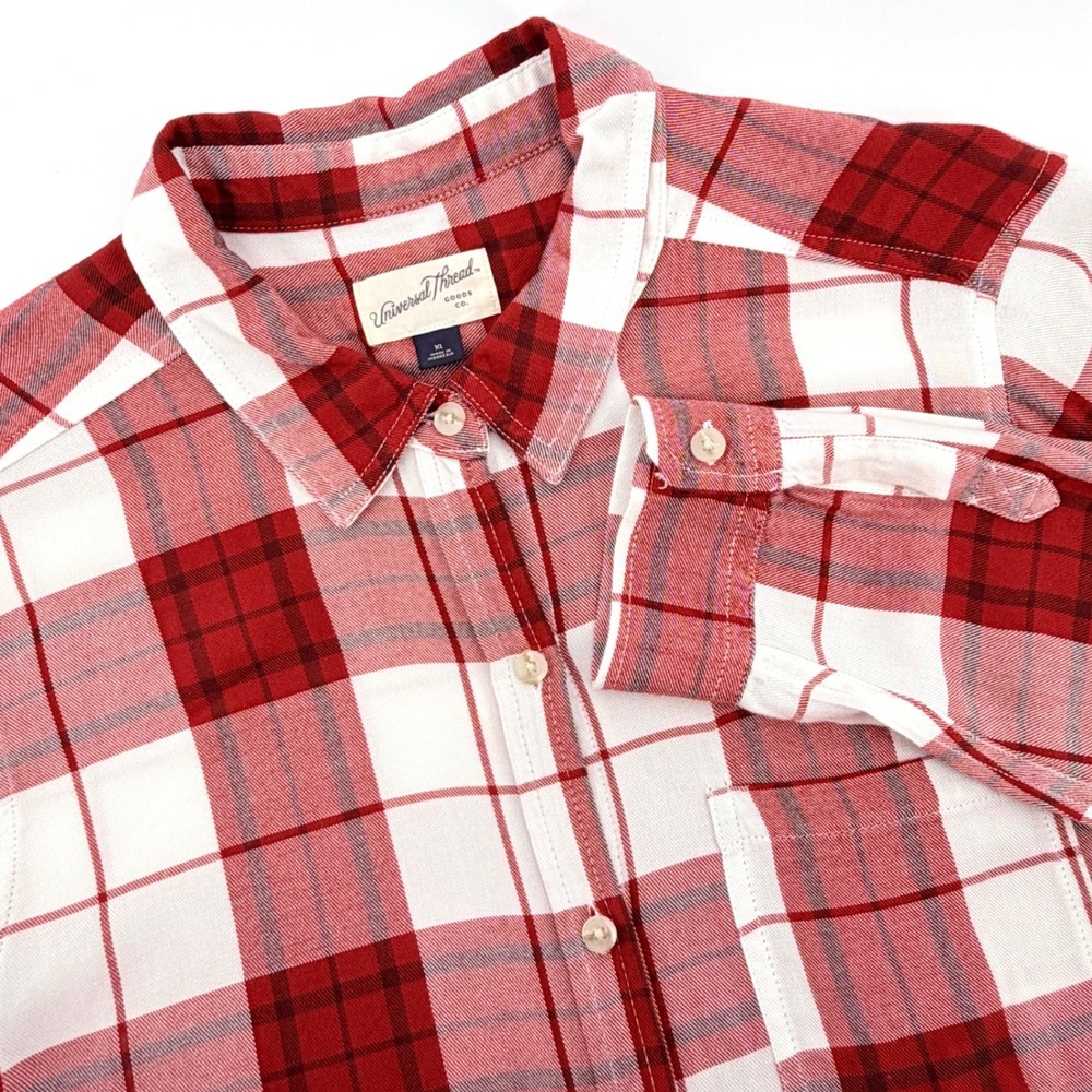 Universal Thread Plaid Shirt Womens XL Red Excellent Long Sleeve Button Down